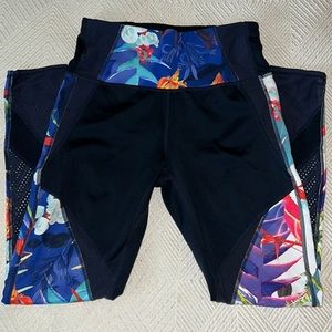 Athleta Tropical Print Leggings